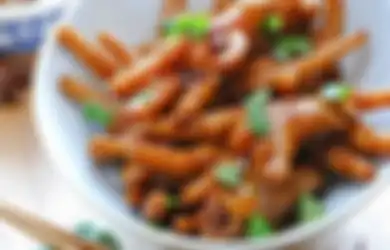 Ceker Ayam untuk Meremajakan Kulit? Ini 11 Manfaat Lain yang Akan Anda Dapatkan Ketika Mengonsumsinya