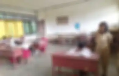 Pencairan Bantuan Rp 600 Ribu Ditunda, Lantas Bagaimana Nasib Subsidi Gaji Guru Honorer?