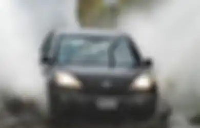 Buah Hatinya Viral Gegara Tancap Gas di Jalanan Berkubang hingga Buat Cipratan Air ke Toko di Pinggir Jalan, Orang Tua Pelaku Kooperatif dan Serahkan Anaknya ke Polisi!
