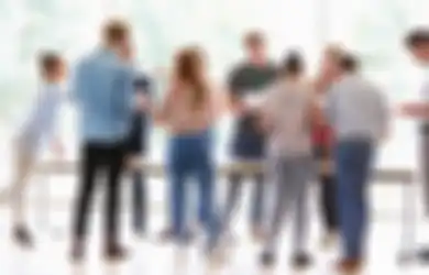 Peduli Tubuhmu : Bahaya Sedentari,  Ini 8 Cara Sederhana untuk Tetap Aktif Saat Bekerja, Yuk  Lakukan!