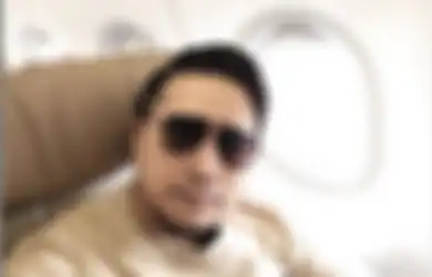 Tak Banyak Diketahui Publik, Ternyata Ini Sosok Istri Muda Arie Untung, Intip Penampilannya yang Cantik Paripurna Saat Makan Malam Bersama Suami Fenita Arie