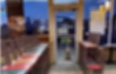 Naas, Anjing Terlantar Kelaparan Ini Kunjungi Kedai Makanan Setiap Malam dalam Setahun dan Sabar Menunggu Diberi Makan, Buat Warganet Berkaca-kaca