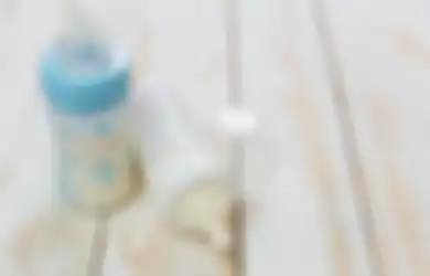 Waspadai Jika Botol Susu Berubah Menjadi Buram Akibat Keseringan Dicuci Pakai Air Panas, Berisiko Kanker!