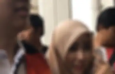 Bukan Hanya karena Terlalu Banyak Menangis, Warna Biru di Bawah Mata Rey Utami Juga Bisa Jadi Tanda Penyakit yang Merenggut Nyawa Ani Yudhoyono