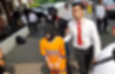Punya Jabatan 'Mentereng' di Komunitas Gay Tulungagung, Penjaga Warung Ini Cabuli Belasan Remaja untuk Puaskan Nafsunya, Pakai Ini untuk Rangsang Korban