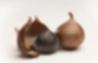 Nggak Cuma Enak Dimakan, Bawang Hitam Berpotensi Jadi Antijerawat, Ini Penjelasan Risetnya...
