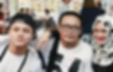 Kini Bergelimang Harta, Rizky Febian Kenang Pengorbanan Sule dan Mendiang Lina Saat Hidup Susah