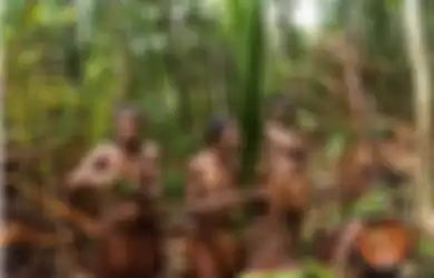 Meski Memang Kanibal, Suku Korowai Papua Hanya Akan 'Menyantap' Manusia Jika Ada yang Melanggar Hukum Adat Ini, Lalu Sehari-hari Apa Makanan Utama Mereka?