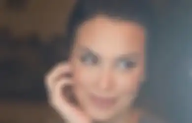 Pernah Penasaran Mengapa Sophia Latjuba Selalu Terlihat Awet Muda di Kepala Empat? Rupanya Artis yang Pernah Santer Diisukan Rebut Suami Orang Tersebut Menjaga Kesehatan Dengan Lakukan Olahraga Ini, Bisa Ditiru