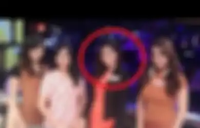 Bikin Heboh Ratusan Penonton, Presenter Wanita Ini Mendadak Tergeletak dan Menghembuskan Nafas Terakhirnya di Panggung Live, Ternyata Ini Penyebabnya