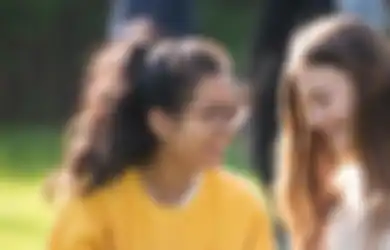 Sulit Mendapat Teman Baru? Bisa Jadi karena 6 Hal Ini, Girls!