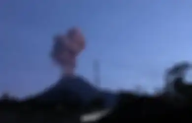 Erupsi Gunung Merapi Capai Ketinggian 2.000 Meter: Meski Merapi Meletus, Penjaga Gunung Tak Boleh Melarikan Diri, Ini Alasannya
