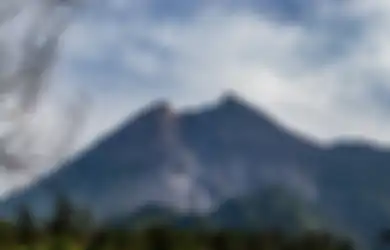 Mengenang 26 Tahun Ganasnya Letusan Gunung Merapi 22 November 1994, Luncuran Awan Panas Hujani Puluhan Orang Hajatan hingga Tewas, Pemukiman Porak-poranda Terbakar