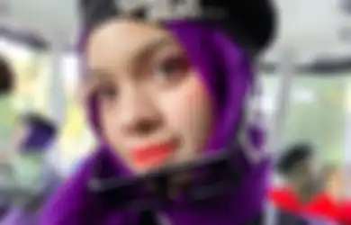 3 Ide OOTD Buat Tampil Kece Pakai Hijab Ungu Ala Adik Atta Halilintar, Sajidah Halilintar!
