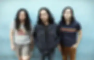 10 Rekomendasi Lagu Indie Rock dari Band Cadas Kelompok Penerbang Roket!