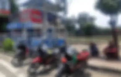 'Bilangnya Hanya 20 Saja, Enggak Pakai Ribu', Beginilah Modus Ojek Pangkalan Kelabui Penumpang di Terminal Kalideres hingga Sempat Ada 3 Penumpang Kena Ongkos Rp450.000