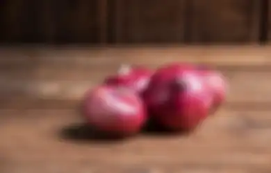 Bukan Sulap Bukan Sihir, Ini Bukti Bawang Merah Bikin Wajah Glowing dan Awet Muda, Begini Caranya
