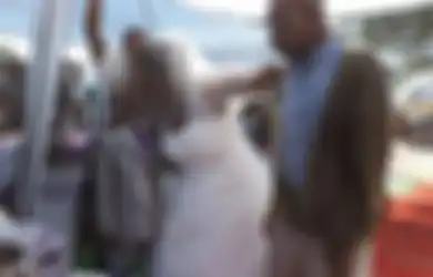 Jadi Pengantin Pria Termuda, Bocah Laki-laki 9 Tahun Ini Nikahi Wanita 62 Tahun dan Punya 5 Orang Anak, Lihat Faktanya!