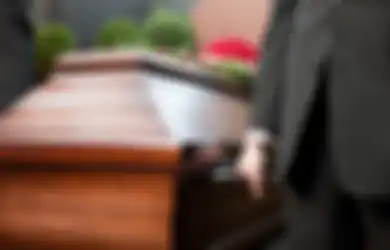 Merinding! Tak Kunjung Dikubur, Mayat Wanita Hamil Ini Tiba-tiba Melahirkan Setelah 10 Hari Disimpan Dalam Peti Mati, Kondisi sang Jabang Bayi Sontak Bikin Gempar