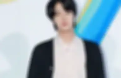 Big Hit: Jin 'BTS' Bisa Menunda Wamil Sampai Akhir Tahun 2021