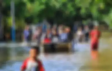 Viral Banjir Air Merah di Pekalongan Diduga karena Limbah Industri, BPBD Beri Penjelasan