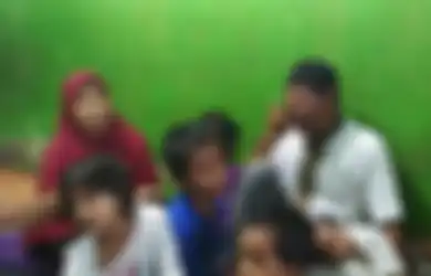 Sang Ayah Meninggal Saat Jenazah Ibu Mereka Dimandikan, Beginilah Nasib 6 Bocah Malang Ini yang Menjadi Yatim Piatu dalam Waktu Singkat