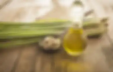 Aneka Tips Harian, Iseng Gunakan Serai Saat Mandi Selama 7 Hari, Wanita Ini Kaget Lihat Hasilnya yang Menakjubkan