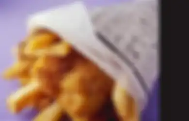 Masih Sering Digunakan, Ketahui Bahaya dari Makanan yang Dibungkus dengan Koran, Bisa Picu Kanker