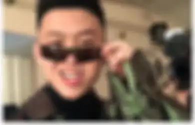 Bocorkan Rahasia Dapur, Rich Brian Blak-blakkan Sering Balik ke Indonesia Demi Bikin Lagu Bagus 