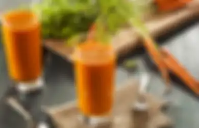 Berat Badan Turun 7 Kg dengan Ramuan Jus Wortel Sehat. Intip Resepnya!