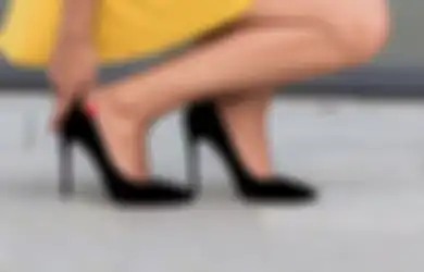 Pakai Heels Tetap Nyaman dan Enggak Sakit, Terapkan 5 Trik Ini!