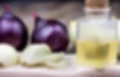 Ramuan Bawang Merah Plus Minyak Kelapa, Obat Penurun Panas si Kecil yang Ampuh dan Patut Dicoba, Simak Caranya Seperti Berikut Ini