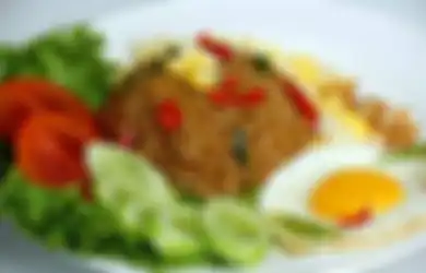 Aneka Tips Memasak. Jangan Lagi Tambahkan Bahan Ini Saat Masak Nasi Goreng, Bahayanya Bisa Bikin Tubuh Alami Rugi Berat