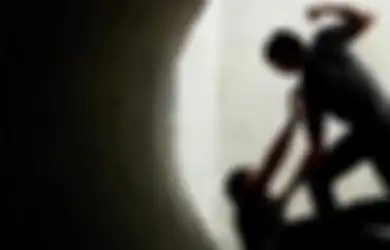 Tak Terima Ditegur Saat Goda Seorang Wanita, Seorang Sopir Travel Tantang Polisi Baku Hantam hingga Alami Luka 35 Jahitan
