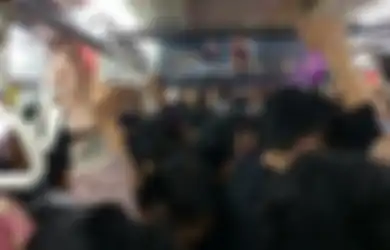 Sering Keliru, Gini Cara Aman Pakai Masker di Transportasi Umum!