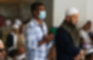 Salat Jumat Dibatasi di Malaysia dan Dilarang di Iran serta Singapura, Paus Pimpin Doa Lewat Live Streaming, Ini Kasus-kasus Penyebaran Corona yang Terjadi Lewat Acara Keagamaan