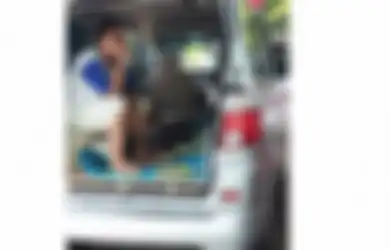 Kesaksian Sopir Ambulans Atas Meninggalnya Mbah Lukita yang Ditelantarkan 2 Jam Dalam Ambulans di Parkiran Rumah Sakit