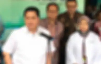 Prihatin Dengan Sistem Kesehatan Indonesia, Erick Thohir: 'Sangat Menyedihkan, Negara Sebesar Indonesia 90 Persen Bahan Baku Obat Masih Impor'