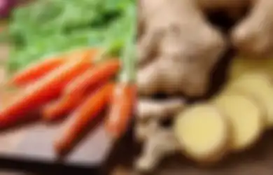 Punya Masalah Kolesterol Tinggi? Jangan Buru-buru Minum Obat, Coba Dulu Minum Jus Campuran Wortel dan Jahe, Begini Cara Membuatnya!