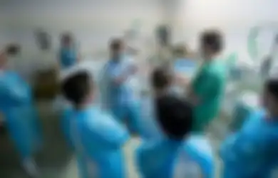 Virus Corona: Dokter 'Jahat-Jenius' Ini Memasang Ventilator untuk Dapat Mengobati Sembilan Pasien Sekaligus: Pada Suatu Titik Kita Tidak Punya Pilihan'