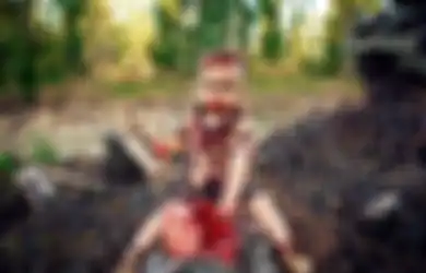 Anaknya Dibiarkan Menjadi 'Zombie Pemakan Daging Manusia', Sang Ibu Kemudian Mengungkap Sebuah Kisah yang Sangat Menyentuh Dibaliknya