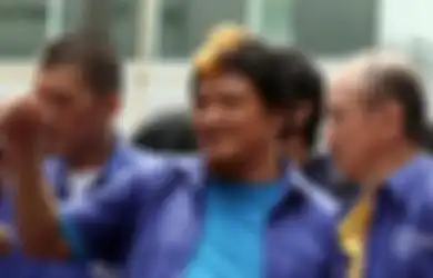 Pacari Kekasih Mantan Suami Ayu Ting Ting, Gembong Narkoba Ini Ajak Sang Anak Shalat Isya Berjamaah Jelang Eksekusi Mati