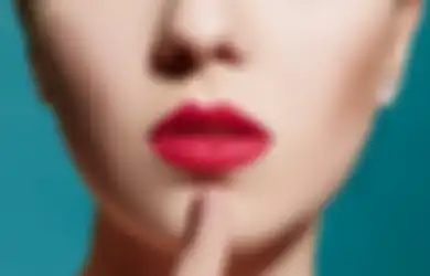 Wanita Wajib Tahu! Bukan Warna Merah, Ini Dia 3 Warna Lipstik yang Disukai Para Kaum Adam, Apa Saja?