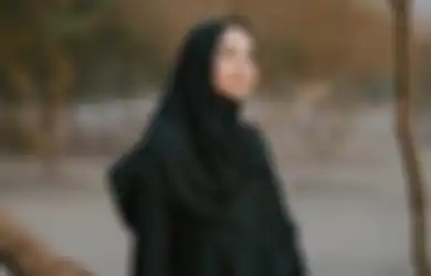 Diterpa Rumor Tak Sedap Perihal Perceraiannya,  Laudya Cynthia Bella Kembali Telan Pil Pahit Rumahnya Gagal Dibeli Anak Jokowi