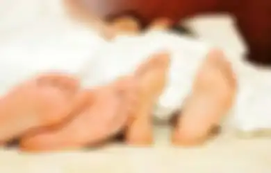 Mencengangkan, Daerah Ini Miliki Tradisi Dimana Remaja Putri Berhubungan Badan dengan Seorang Pria yang Dibayar Selama 3 Hari-hari Berturut-turut untuk 'Pembersihan'