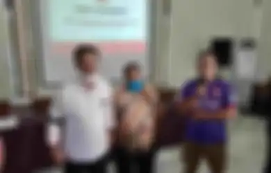 'Sungguh Saya Juga Menangis dengan Kejadian Ini', Ketua RT yang Tolak Pemakaman Perawat Korban Covid-19 di Wilayahnya Beberkan Alasan Tetap Ambil Keputusan yang Menuai Polemik