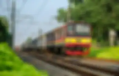 Dari Rumah Sakit yang Diminta Tak Buka Praktek Rutin hingga KRL Berhenti Beroperasi, Ini Kebijakan-kebijakan Baru yang Harus Dihadapi Warga Jakarta dan Sekitarnya