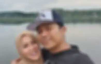 Viral Video Orang Kaya Nongkrongnya di Mall, Denny Cagur Sentil Pemilik Akun Hingga Pamerkan Momen Raffi Ahmad dan Ruben Onsu Makan di Pinggir Jalan Habiskan Duit Rp 1 Juta!