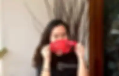 Menginspirasi, Seniman Muda Ini Desain Masker Demi Turut Serta Lawan Covid-19, Yuk Intip Uniknya Masker Buatan Charlene Junus!