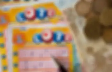 Dulu Kaya Raya dan Serba Ada, Pria ini Jatuh Miskin hingga Jadi Tukang Angkut Sampah Usai Lakukan Hal Mengejutkan ini
